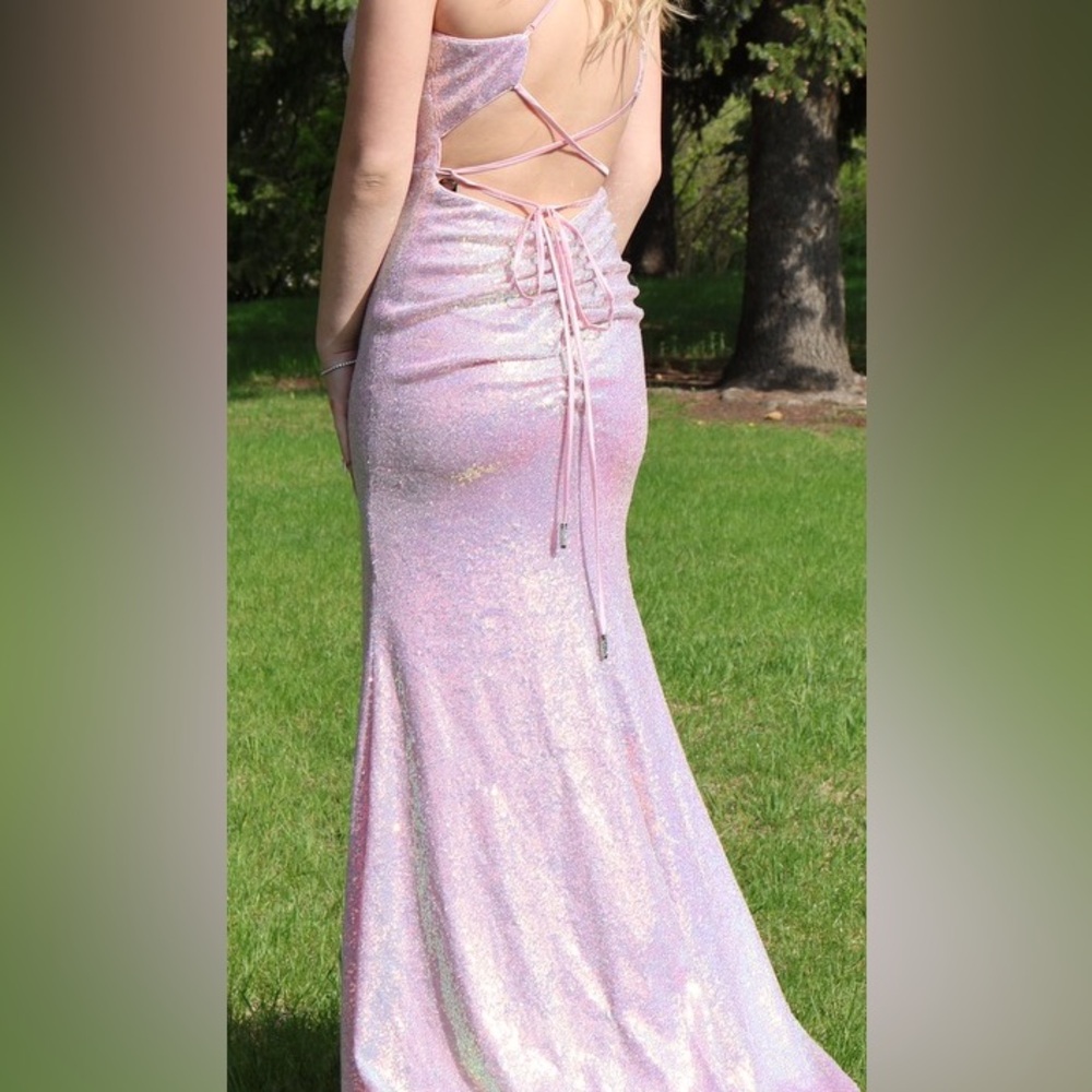 Graduation/ Prom dress - Picture 2 of 3
